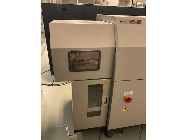 Horizon ht-30 driezijdige snijplotter - afbeelding 4 van  10