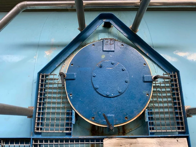 Horizontale geïsoleerde opslagtank 28000 liter - afbeelding 3 van  15