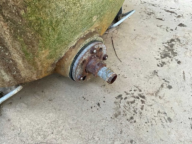 Horizontale opslagtank - afbeelding 7 van  7