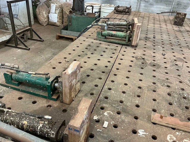 Horizontale opsluitbank - afbeelding 17 van  20