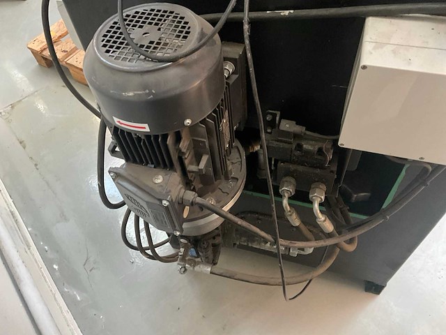 Horizontale persmachine - afbeelding 7 van  11