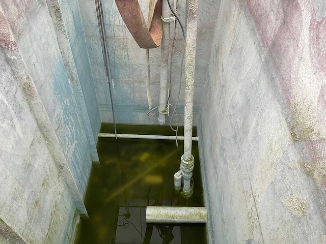 Horizontale rvs opslagmengtank - afbeelding 12 van  13