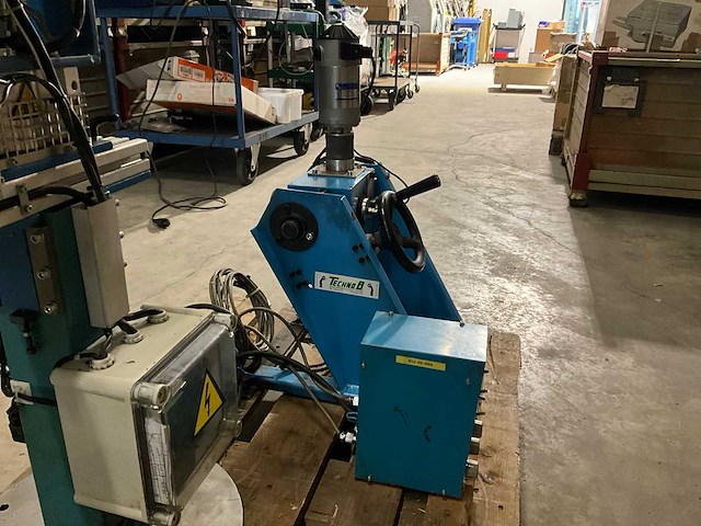 Horizontale verticale lasmanipulator met regelaar - afbeelding 5 van  6