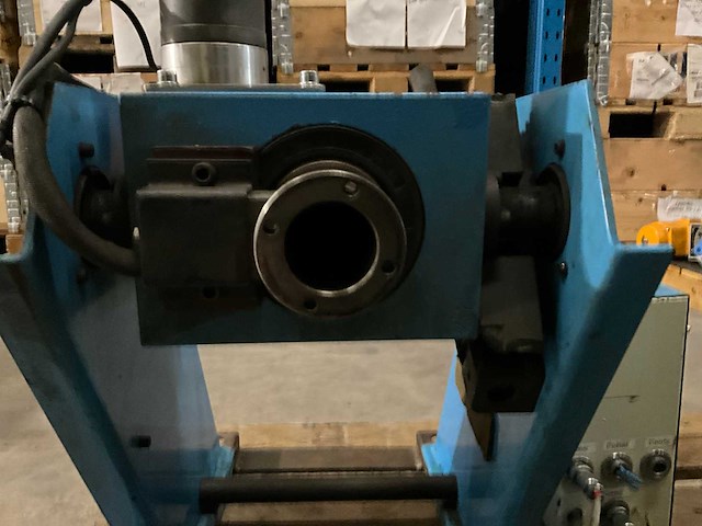 Horizontale verticale lasmanipulator met regelaar - afbeelding 6 van  6