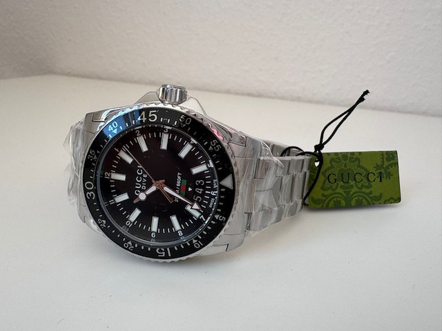 Horloge, gucci, dive watch ya136301a, zwart - afbeelding 4 van  5