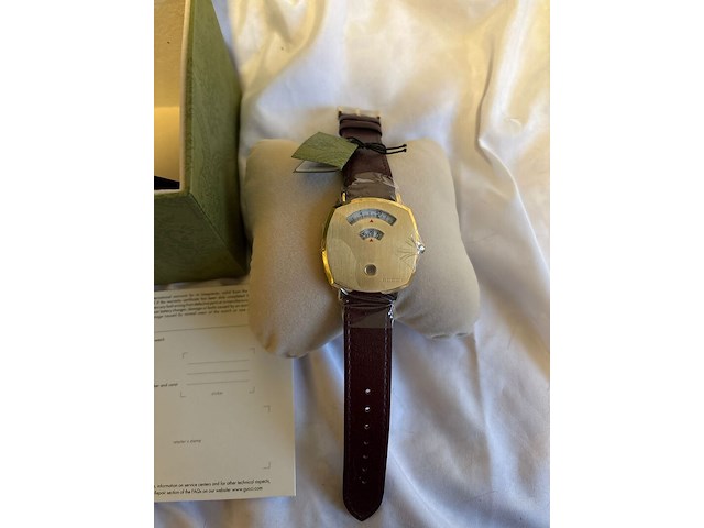 Horloge gucci, grip ya157411 - afbeelding 2 van  6