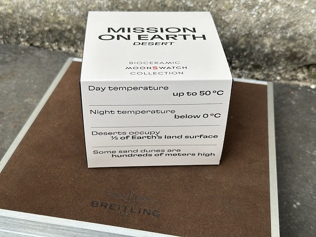 Horloge omega, speedmaster, beige, 2024 - afbeelding 5 van  8