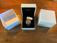 Horloge, seiko, ssc947p1, zilver, rood, diameter van 41 mm en kastdikte van 13 mm - afbeelding 3 van  5