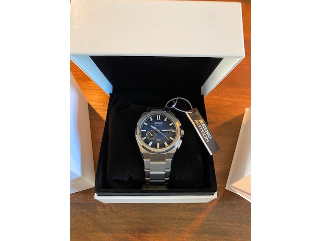 Horloge, seiko, ssj023j1, zilverkleurig, 43mm - afbeelding 4 van  4