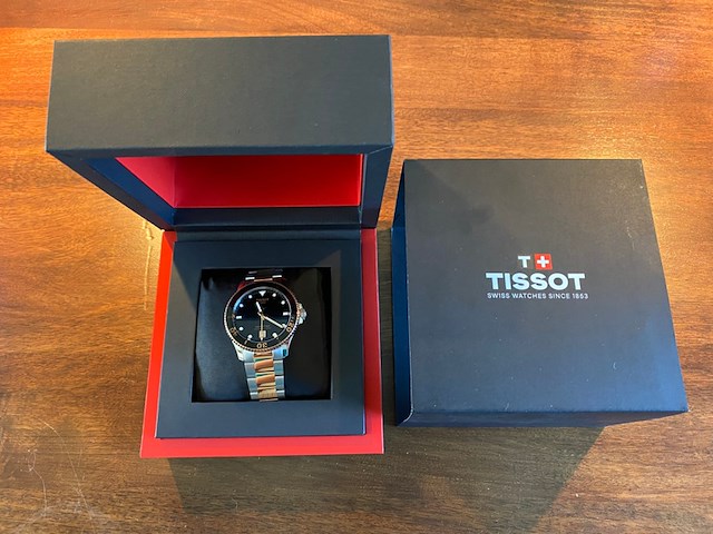 Horloge, tissot, t-sport t1204102205101 seastar 1000, zilver, rosé - afbeelding 2 van  3
