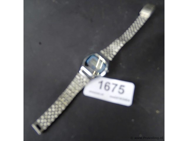 Horloge - afbeelding 1 van  3