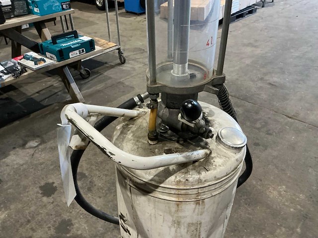 Horn d6/5a benzinepomp - afbeelding 2 van  2