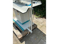 Hornung ipn-1230-fin-ho professionele industriële afwerkstrijktafel - afbeelding 1 van  4