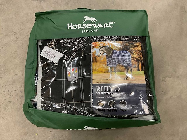 Horseware rhino stable 250g 140cm abbv82-kiwi-75 staldeken - afbeelding 1 van  4