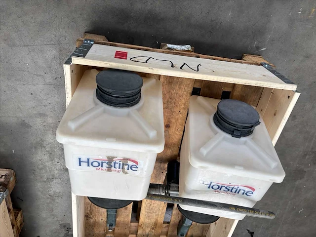 Horstine microband microgranulaatstrooier – dubbele doseerunit - afbeelding 7 van  7