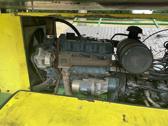 Hortech/hortus zelfsnijdende zelfrijdende oogstplatform/oogstwagen - afbeelding 25 van  33