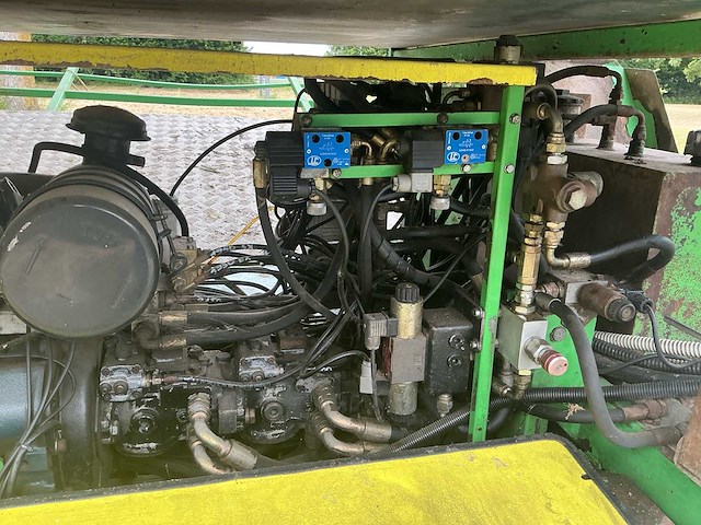Hortech/hortus zelfsnijdende zelfrijdende oogstplatform/oogstwagen - afbeelding 26 van  33