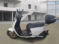 Horwin - snorscooter - ek1 light 26 std r. - e-scooter - afbeelding 2 van  8