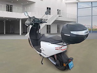 Horwin - snorscooter - ek1 light 26 std r. - e-scooter - afbeelding 4 van  8