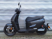 Horwin ek1 elektrische bromscooter 45km