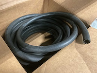 Hose - afbeelding 2 van  4