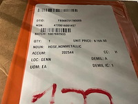 Hose - afbeelding 4 van  4