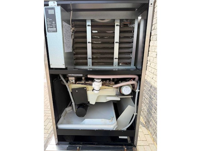 Hoshizaki - 130kg - ijsblokjesmachine - afbeelding 4 van  5