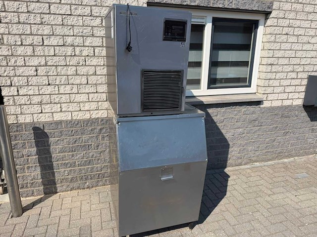 Hoshizaki - 170kg scherfijs - scherfijsmachine - afbeelding 1 van  5