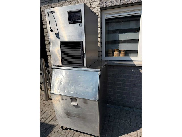 Hoshizaki - 170kg scherfijs - scherfijsmachine - afbeelding 1 van  2