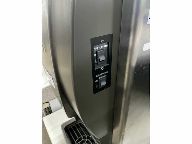 Hoshizaki - dcm-120ke - ijsblokjes en koudwater dispenser - afbeelding 6 van  7