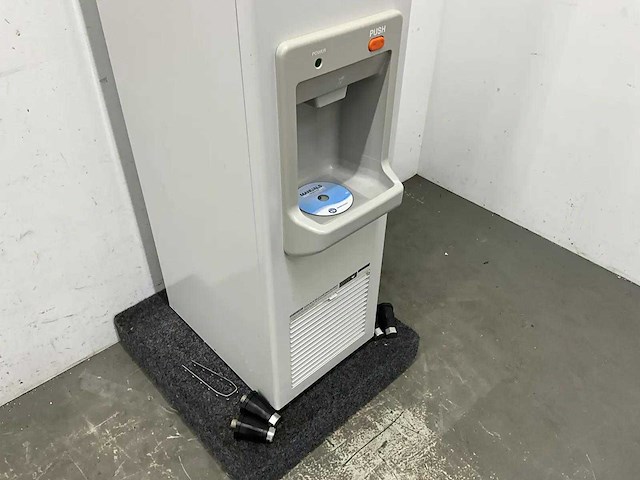 Hoshizaki - dim-30ae - ijsblokjesdispenser - afbeelding 5 van  10