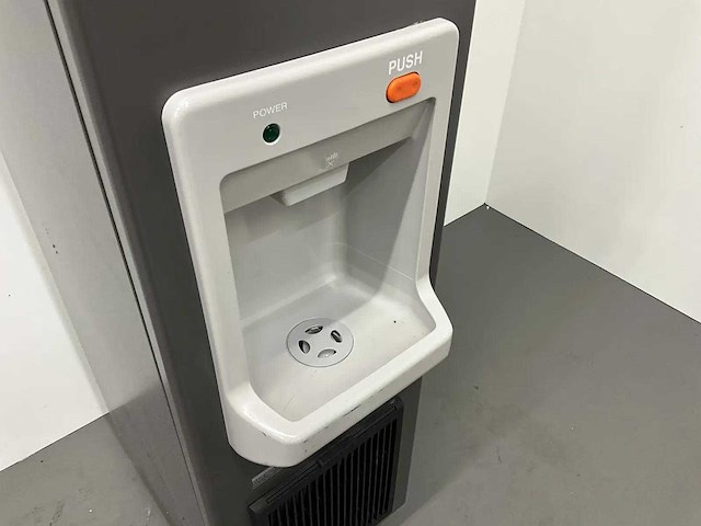 Hoshizaki - dim-30de-2 - ijsblokjesdispenser - afbeelding 5 van  6