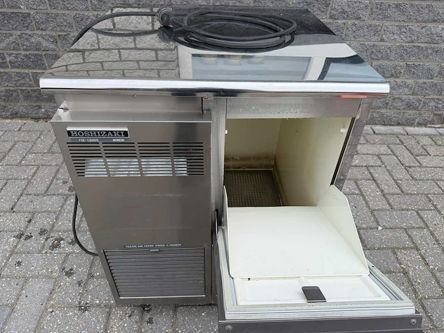Hoshizaki - fm 120 - scherfijsmachine - afbeelding 2 van  4