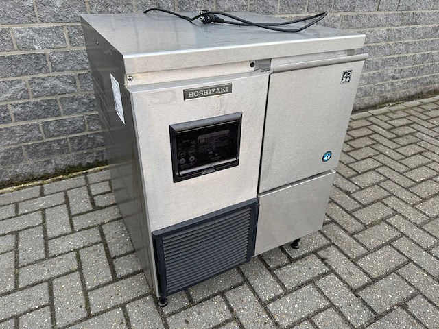 Hoshizaki - fm 80 - scherfijsmachine - afbeelding 1 van  2