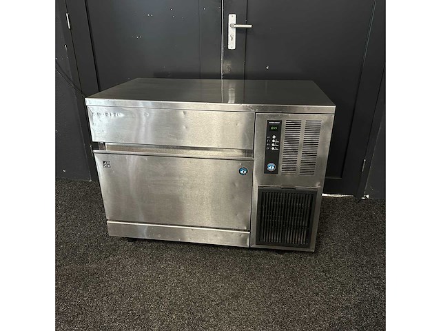 Hoshizaki - im-100cne-hc - ijsblokjesmachine - afbeelding 1 van  4