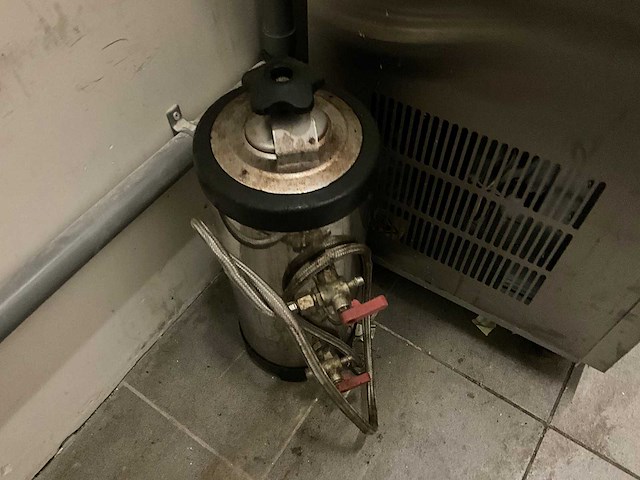 Hoshizaki - im-100ne-hc - ijsblokjesmachine met waterfilter - afbeelding 2 van  6