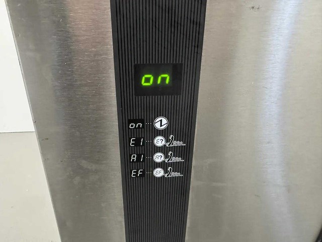 Hoshizaki - im-100ne-hc - ijsblokjesmachine - afbeelding 6 van  6