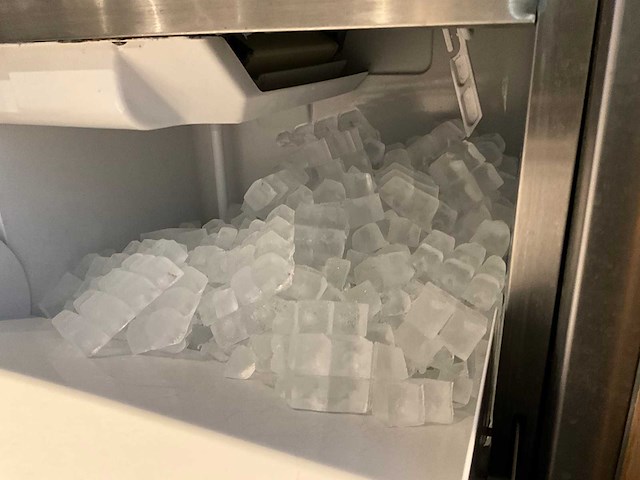 Hoshizaki - im-45ne-hc - ijsblokjesmachine - afbeelding 5 van  5