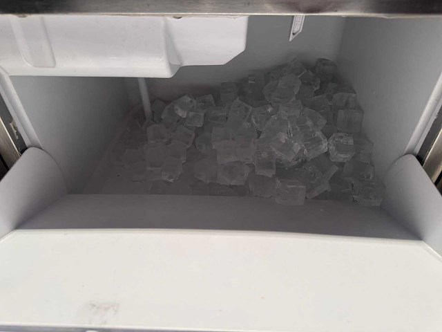 Hoshizaki - im-45ne-hc - ijsblokjesmachine - afbeelding 4 van  4