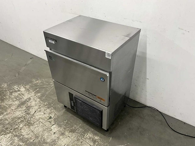 Hoshizaki - im-65ne-hc - ijsblokjesmachine - afbeelding 1 van  9
