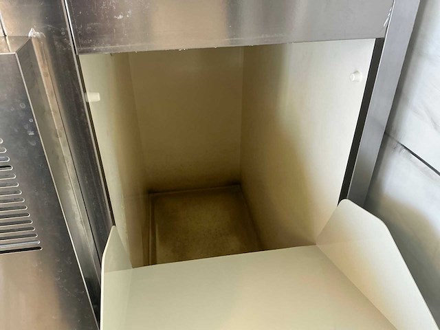 Hoshizaki fm-120ee ijsblokjesmachine - afbeelding 4 van  6