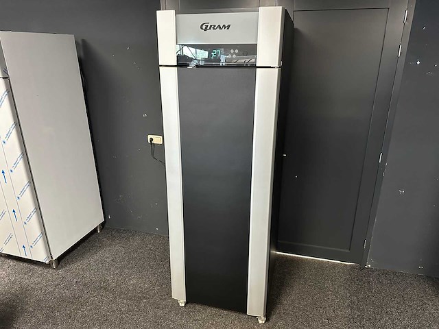 Hoshizaki gram - superior plus k 72 b - koelkast - afbeelding 1 van  6