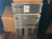 Hoshizaki ijsblokjesmachine en santos icecrusher