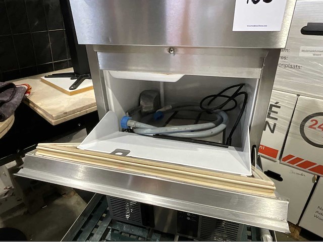 Hoshizaki ijsblokjesmachine - afbeelding 3 van  4