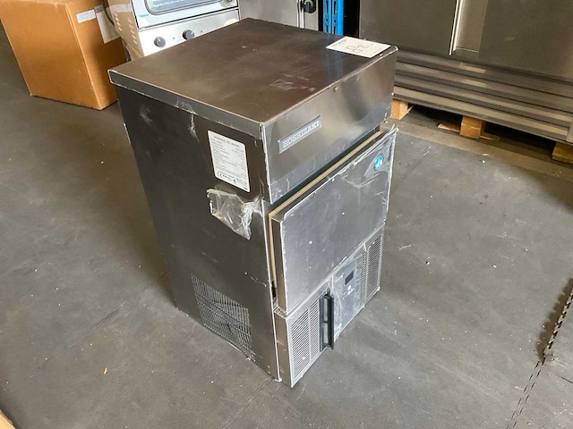 Hoshizaki im-21cne ijsblokjesmachine - afbeelding 2 van  7