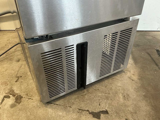 Hoshizaki im-30cle ijsblokjesmachine - afbeelding 4 van  7