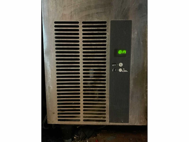 Hoshizaki im240ne | 240 liter | ijsblokjesmachine - afbeelding 8 van  10