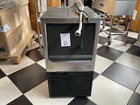 Hoshizaki km-40b ijsblokjesmachine