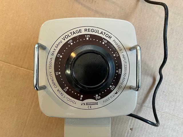 Hossoni tdgc2 voltage regulator - afbeelding 4 van  4