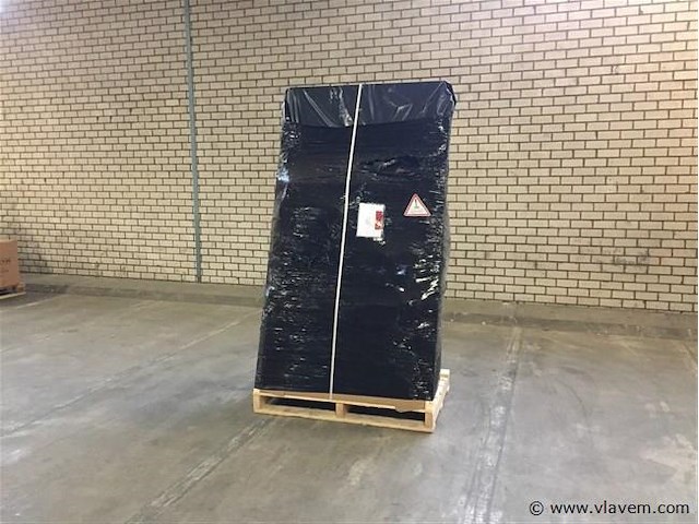 Hot tub - afbeelding 9 van  9